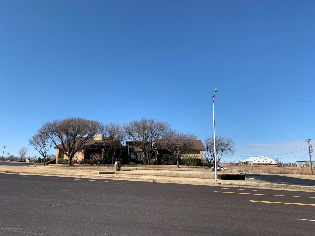 1414 S Cedar St, Borger, TX 79007